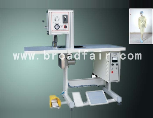 折叠口罩机 折叠口罩机